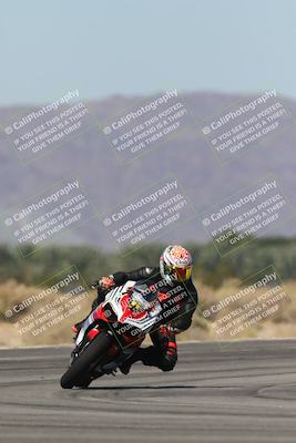 media/Oct-13-2025-Moto Forza (Mon) [[a66d839500]]/4-C Group/Session 3 (Turn 16)/